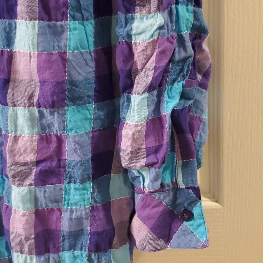 Colorful button down top - Picture 4 of 5